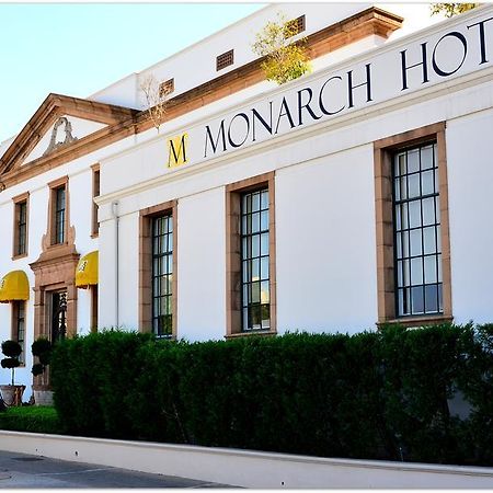 Monarch Hotel ヨハネスブルグ エクステリア 写真